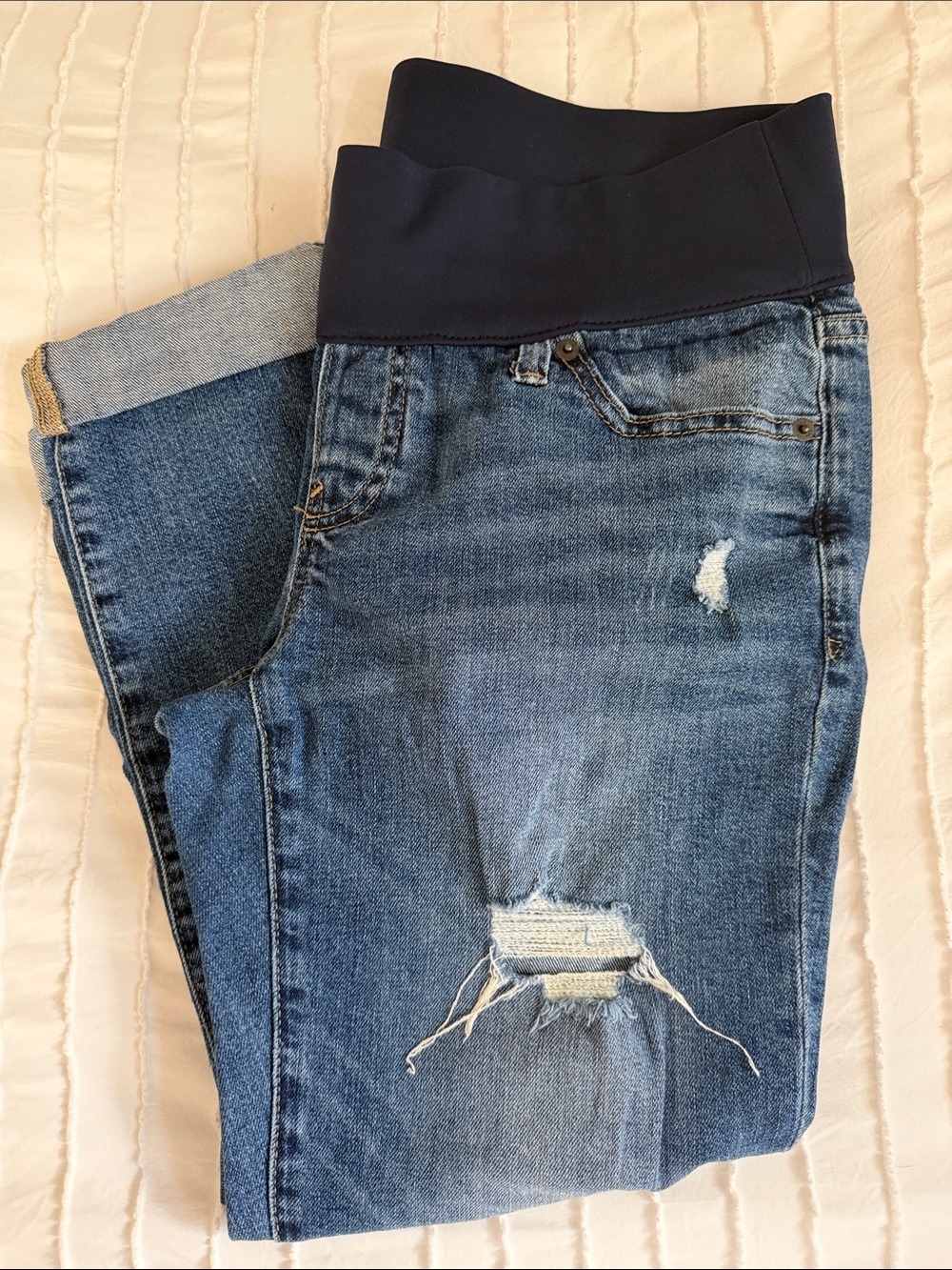 GAP Women’s Maternity Best Girlfriend Distressed Jeans